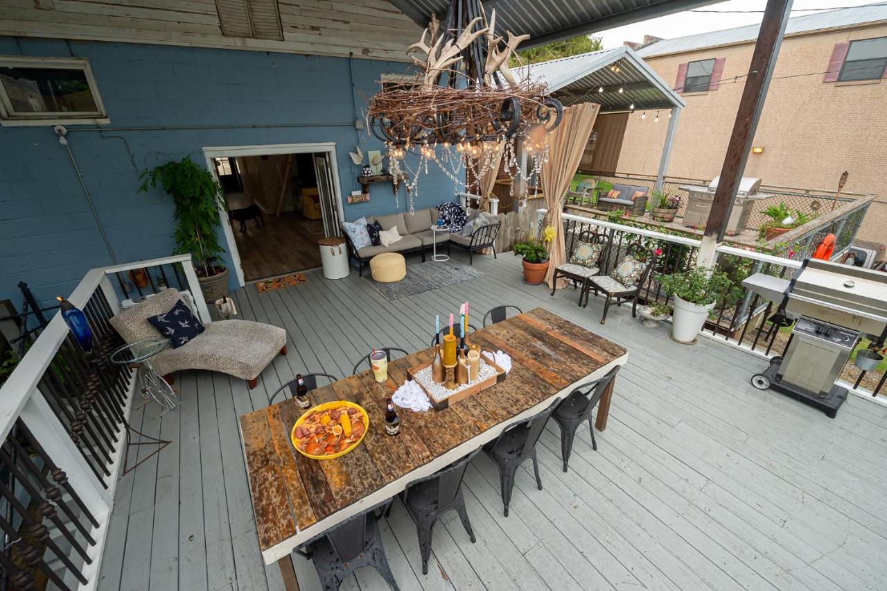 Chateau Royale, Pet Friendly, On Bayou, Downtown! 新伊比利亚 外观 照片