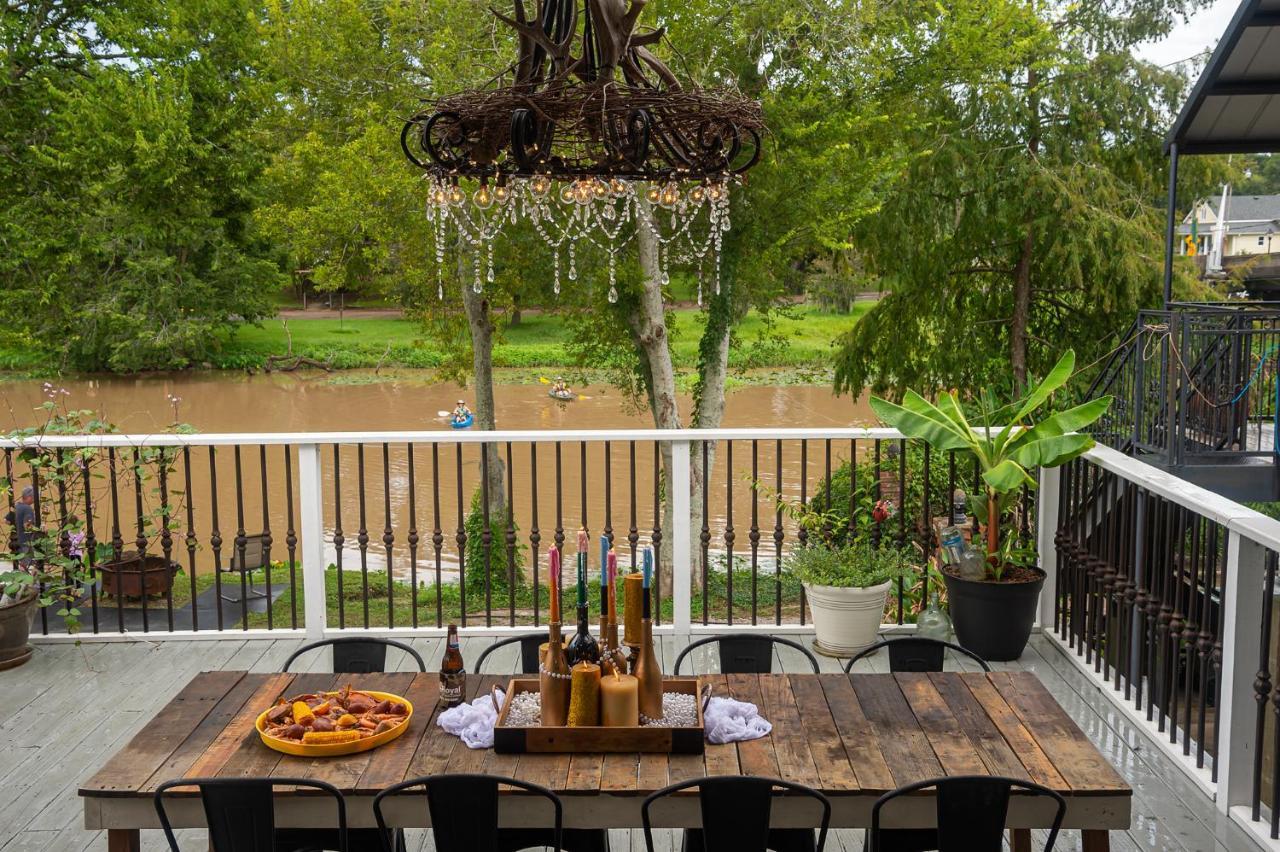 Chateau Royale, Pet Friendly, On Bayou, Downtown! 新伊比利亚 外观 照片